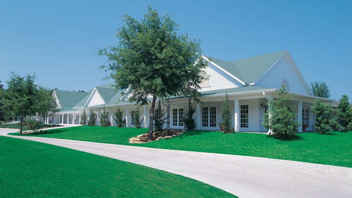 Golf Course Clubhouse Picture